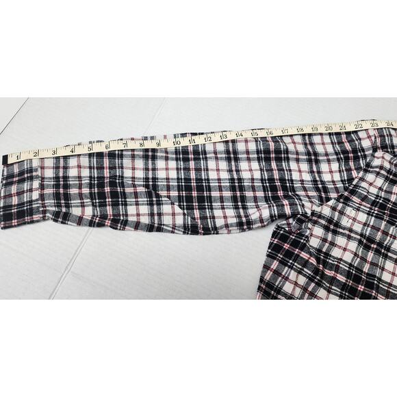 Croft & Barrow Black Red and White Plaid Flannel Shirt Womens Size M 100% Cotton - Picture 10 of 12